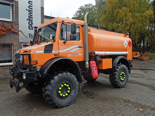 Unimog als Tankfahrzeug mieten