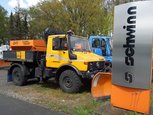 Unimog für den Winterdienst mieten